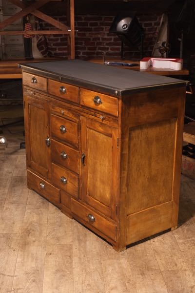 meuble de metier ancien brocante renove en atelier ebenisterie